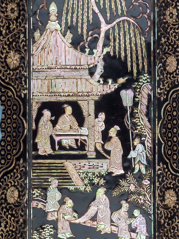 Mother-of-pearl inlaid lacquer tray 