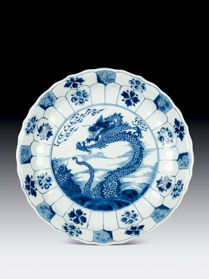 Porcelain dish with a dragon