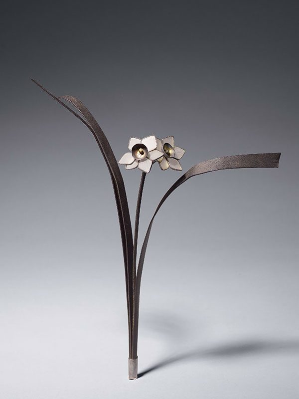Bronze and glass okimono of a flower by Imaoji Nagamitsu