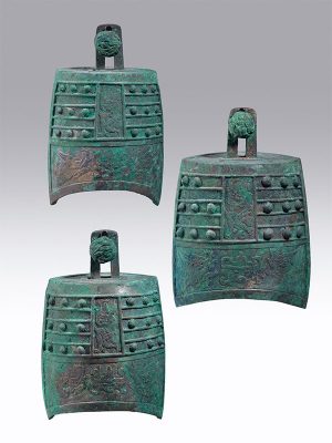 10 Set of three bronze bells of niu zhong type
