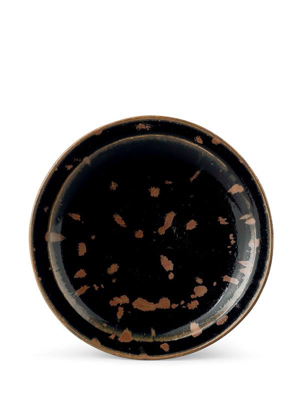 Cizhou-type stoneware dish with partridge-feather motif 