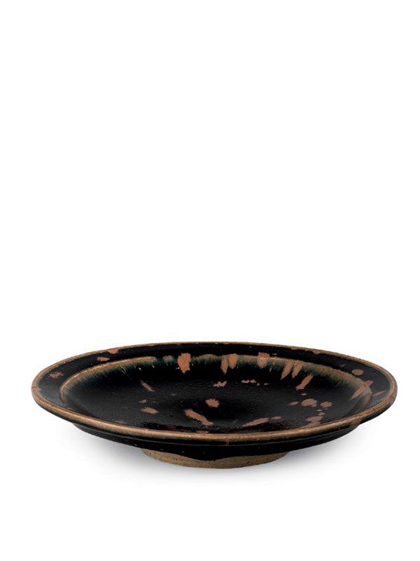 Cizhou-type stoneware dish with partridge-feather motif 