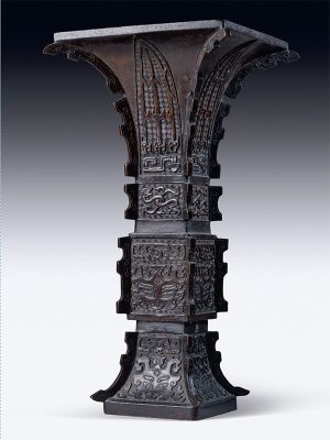 53 Bronze Gu-shaped beaker vase