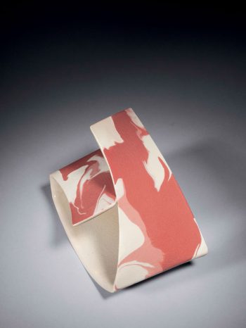 Ceramic imitation of folded fabric by Setsu Junji