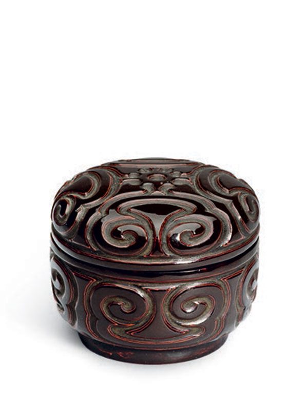 Tixi lacquer box