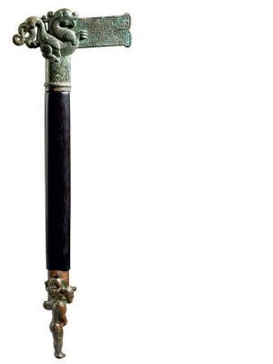 Ceremonial dagger-axe (qi) with matching ferrule (zun)