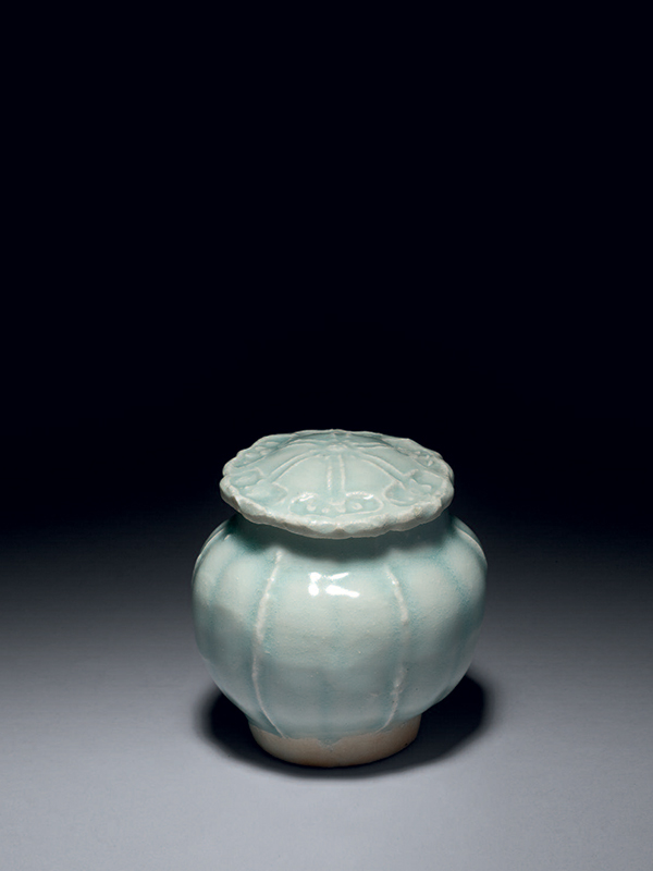 Qingbai porcelain covered jar