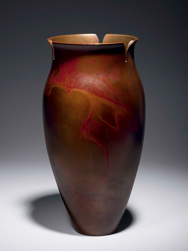 Bronze ‘morning glory flower’ vase by Sugai Shozo