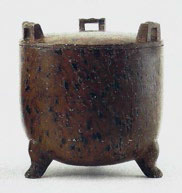 Fig 1. Turned steatite tripod vessel and cover, Meiyintang collection