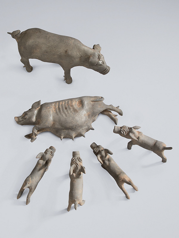 Pottery group of pig, sow and piglets