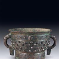 08-Pair-of-bronze-ritual-food-vessels-gui-02