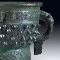 08-Pair-of-bronze-ritual-food-vessels-gui-02detail2