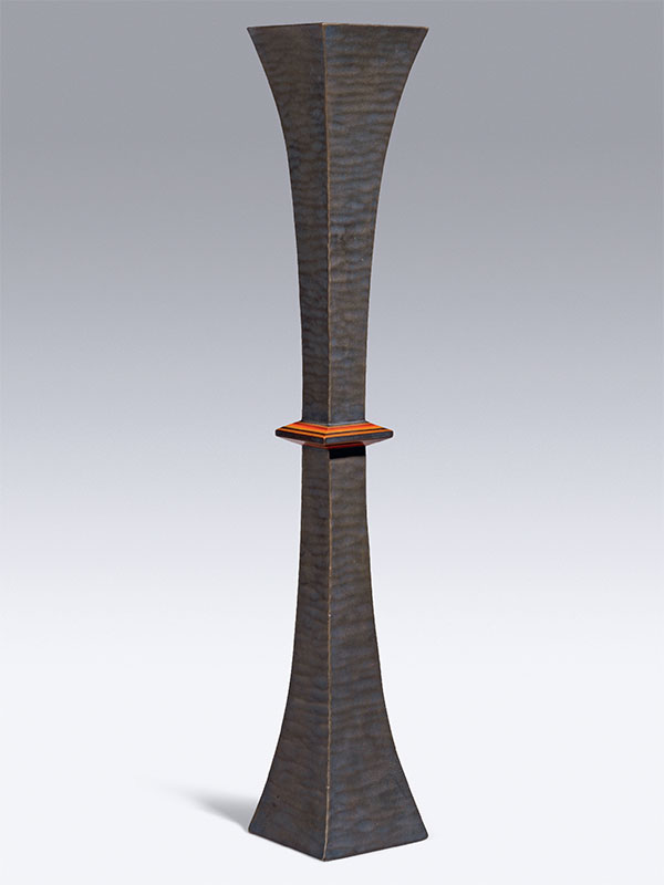 75 Lacquer vase by Togashi Mitsunari